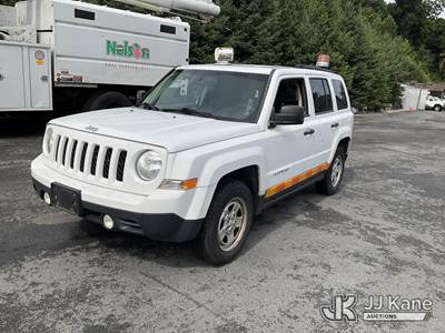 2015 Jeep Patriot 4x4 4-Door Sport Utility Vehicle