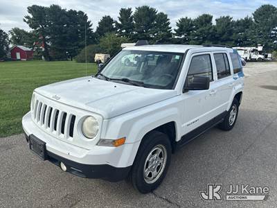2014 Jeep Patriot 4x4 4-Door Sport Utility Vehicle