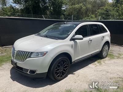 2013 Lincoln MKX 4-Door Sport Utility Vehicle