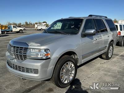 2012 Lincoln Navigator 4x4 4-Door Sport Utility Vehicle