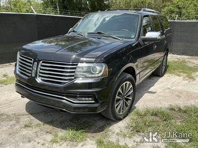 2015 Lincoln Navigator 4-Door Sport Utility Vehicle