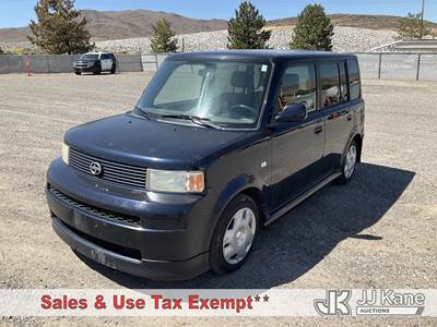 2004 Scion xB 4-Door Sport Utility Vehicle