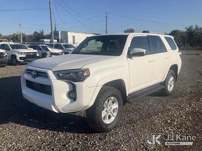 2021 Toyota 4Runner 4x4 SR5 4-Door Sport Utility Vehicle