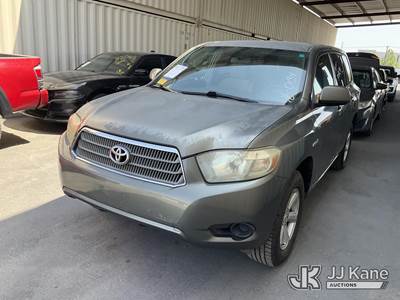 2009 Toyota Highlander 4-Door Sport Utility Vehicle