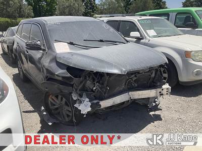 2016 Toyota Highlander 4-Door Sport Utility Vehicle