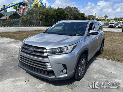 2018 Toyota Highlander Hybrid AWD Limited 4-Door Sport Utility Vehicle