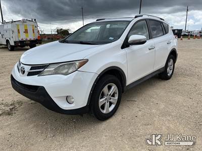 2013 Toyota RAV4 Sport Utility Vehicle