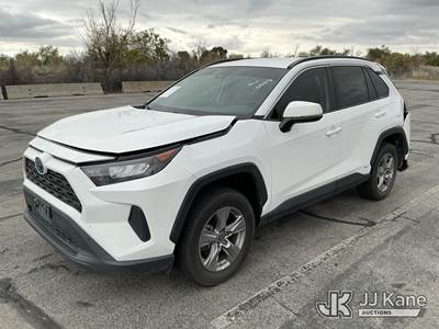 2022 Toyota Rav-4 4-Door Sport Utility Vehicle