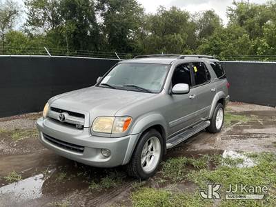2005 Toyota Sequoia 4-Door Sport Utility Vehicle