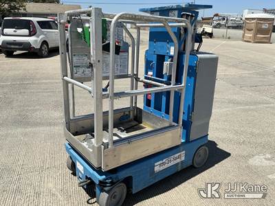 2019 Genie GR-12 Self-Propelled Manlift