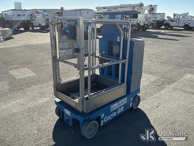 2019 Genie GR-12 Self-Propelled Manlift