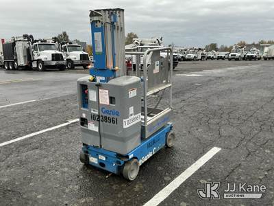 2017 Genie GR-20 Self-Propelled Manlift