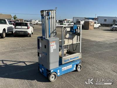 Genie GR-20 Self-Propelled Manlift