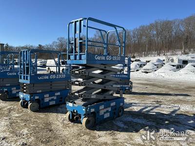 Genie GS1930 Self-Propelled Scissor Lift