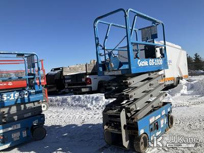 Genie GS1930 Self-Propelled Scissor Lift