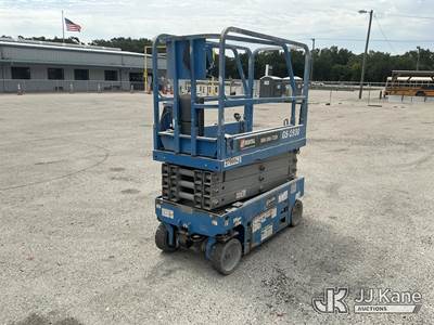 2019 Genie GS1930 Self-Propelled Scissor Lift