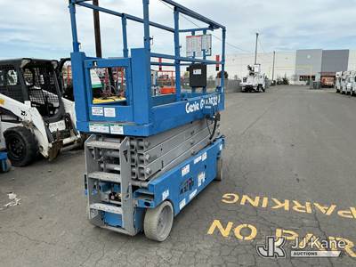 2017 Genie GS-2632 Self-Propelled Scissor Lift