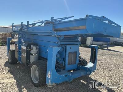 2018 Genie GS4390 Self-Propelled Scissor Lift