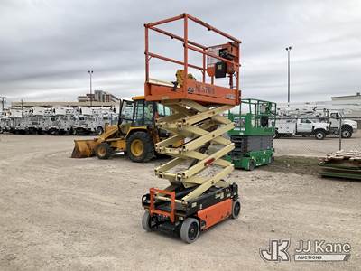 2019 JLG 1932R Self-Propelled Scissor Lift