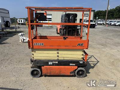2020 JLG 1932R Self-Propelled Scissor Lift