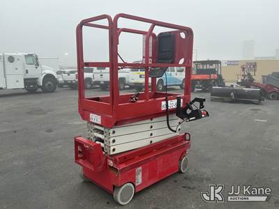 2018 MEC 1330SE Self-Propelled Scissor Lift