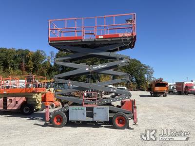 2017 Sky Jack SJ9250 RT Self-Propelled Scissor Lift