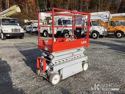 Skyjack SJIII 3219 Scissor Lift