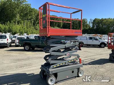 2013 SkyJack SJIII-3219 Self-Propelled Scissor Lift