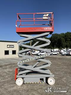 2011 Sky Jack SJIII-3226 Self-Propelled Scissor Lift