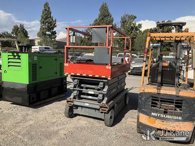 Self-Propelled Scissor Lift