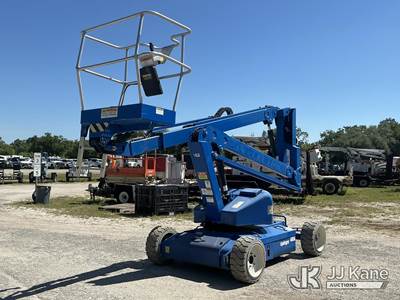 UpRight AB38 Manlift