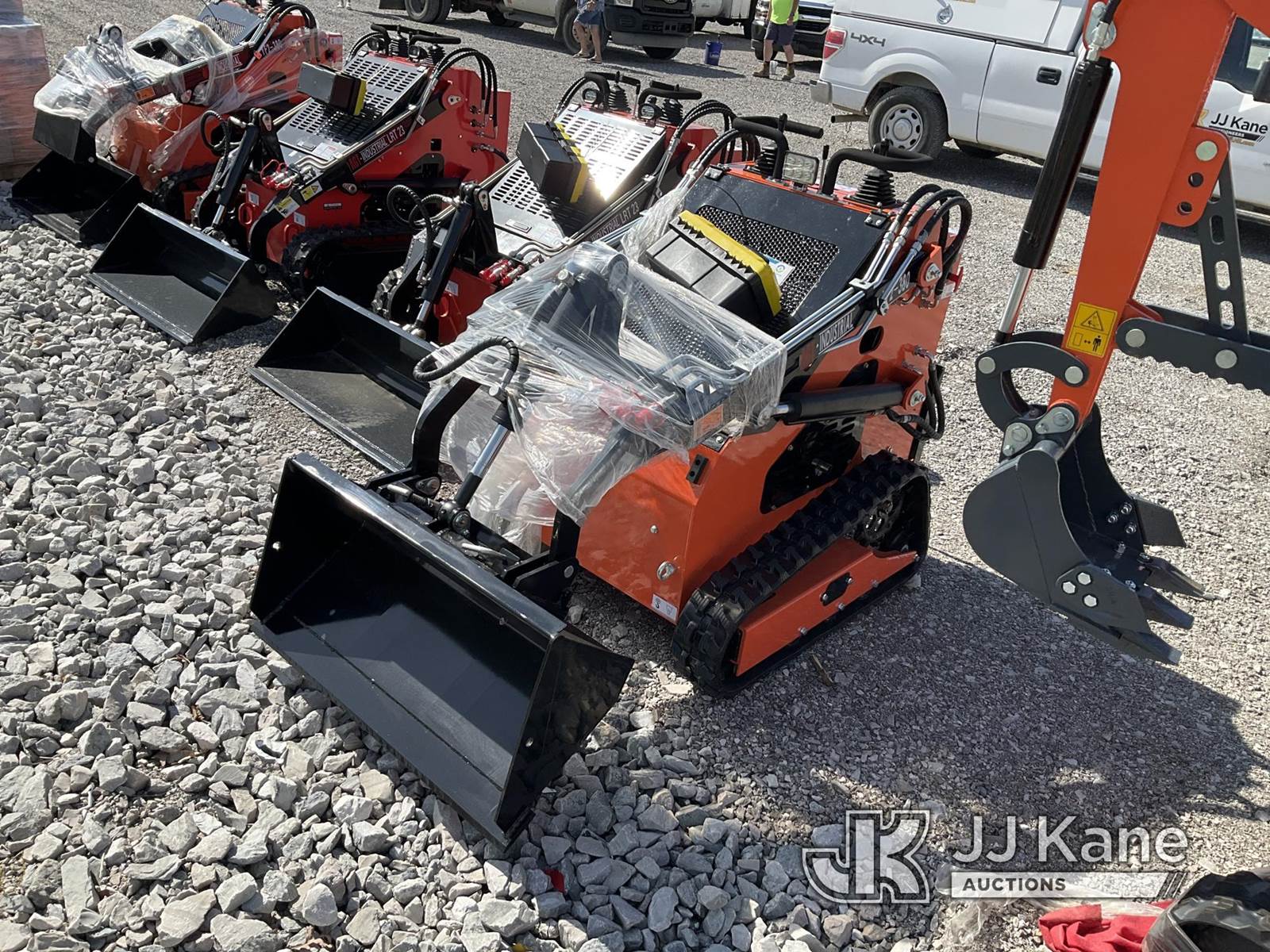 2024 AGROTK YF2380 Mini Crawler Skid Steer Loader For Sale Verona