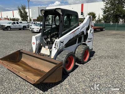 2016 Bobcat S590 Rubber Tired Skid Steer Loader