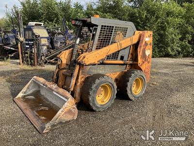 Case 60 XT Skid Steer Loader