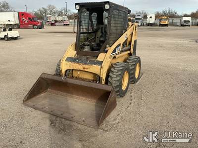2002 Caterpillar 226 Skid Steer Loader