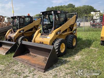 2014 Caterpillar 252B Rubber Tired Skid Steer Loader