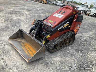 2021 Ditchwitch SK800 Mini Crawler Skid Steer Loader