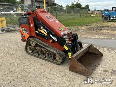 2021 Ditch Witch SK800 Mini Crawler Skid Steer Loader