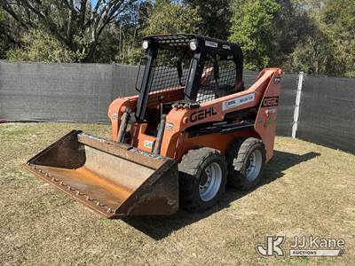 2019 Gehl R150 Rubber Tired Skid Steer Loader