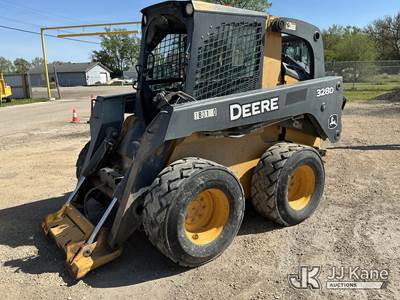 2013 John Deere 328D Rubber Tired Skid Steer Loader