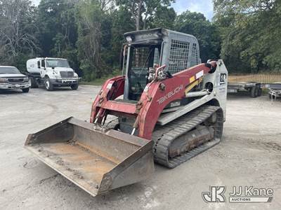 2014 Takeuchi TL10 Skid Steer Loader