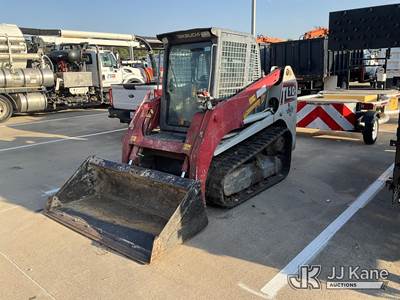 2016 Takeuchi TL10 Tracked Skid Steer Loader