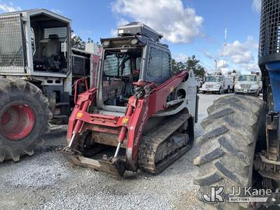 2022 Takeuchi TL12 Tracked Skid Steer Loader
