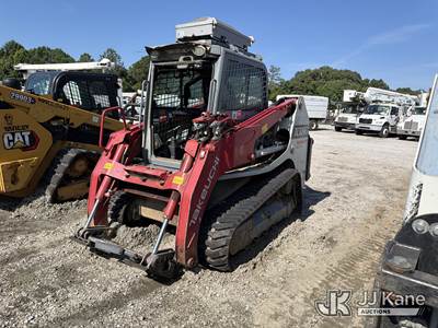 Takeuchi TL12R2 2-Spd High-Flow Crawler Skid Steer Loader