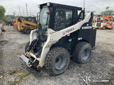 2015 Terex V350S Rubber Tired Skid Steer