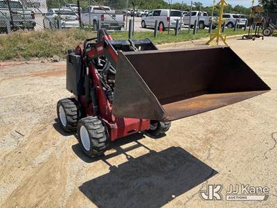Toro Dingo 323 Mini Wheel Loader