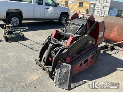 Toro Dingo TX-1000 Mini Crawler Skid Steer Loader