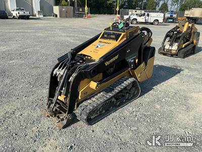 2017 Vermeer Corporation CTX100 Stand-Up Crawler Skid Steer Loader