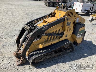 2018 Vermeer S925TX Stand-Up Crawler Skid Steer Loader