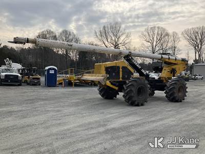 2017 Jarraff 4 Wheel Drive Articulating Rubber Tired Tree Saw